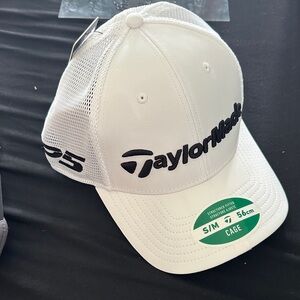 TaylorMade White and Black Golf Hat S/M